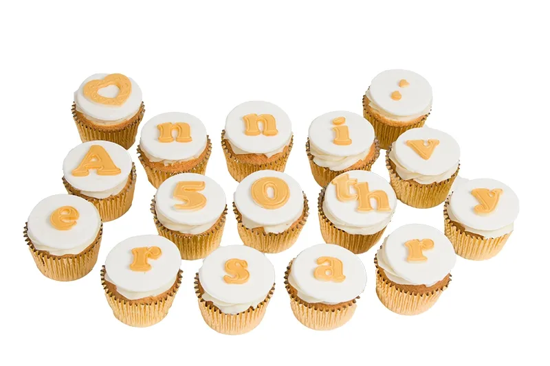 Classic Style Anniversary Cupcakes