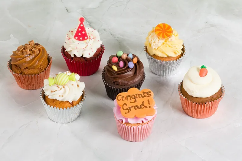Party Collection Graduation Cupcakes